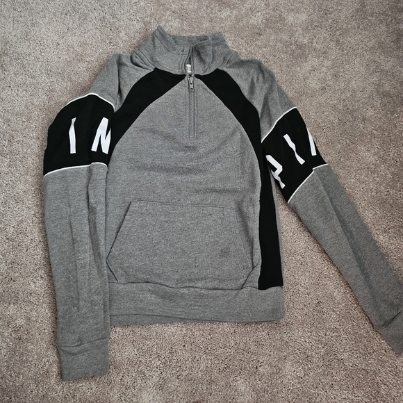 Victoria's secret Pink and Old Navy Clothes Bundle 7 items - Picture 2 of 12